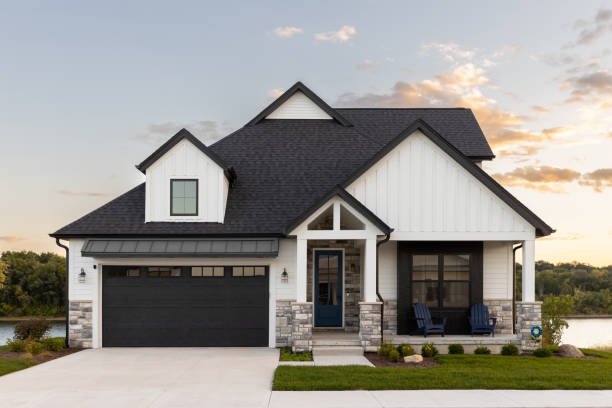 Best Skylight Installation and Repair  in Granbury, TX